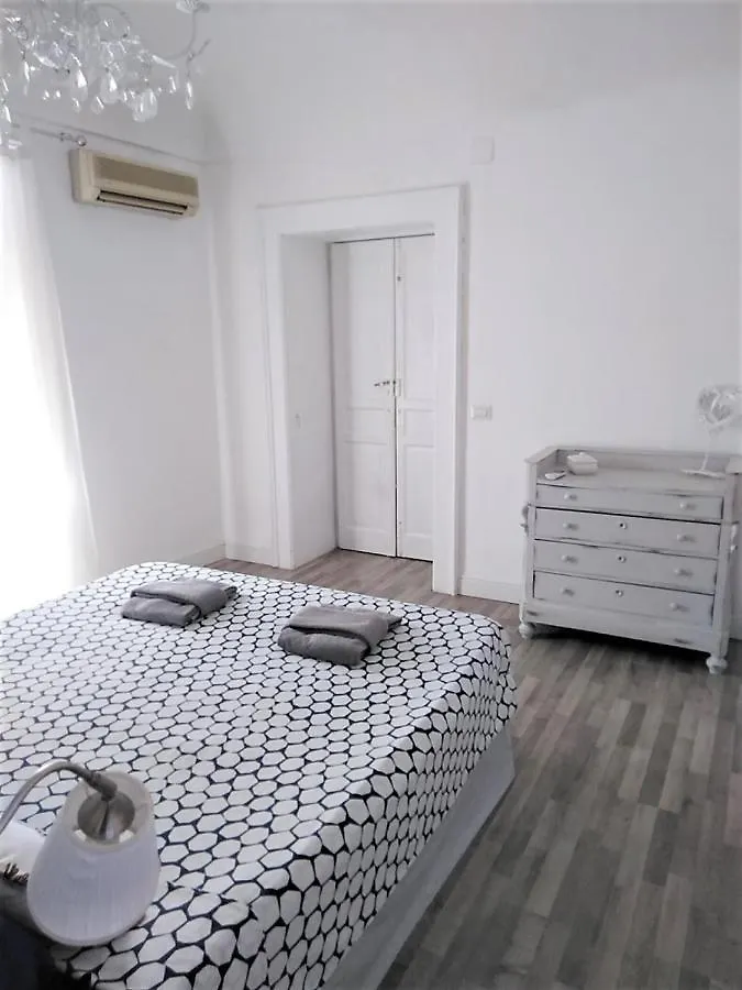 Bianca Cordari House Villa Syracuse